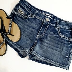 Series 31 Short & Sexy Series Selena Denim Blue Distressed Jean Shorts Size 9